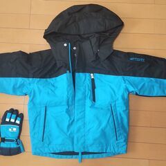 ジュニアスキーウエア　130㎝の画像