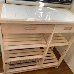 早い者勝ち　キャスター付き　北欧風　キャビネット　ラック　キッチ...