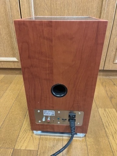 ColumbiaのANABASオーディオ CDクロックラジオシステム「NCA-100」