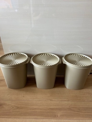 タッパーウェア マキシデコレーター お得3個セット！