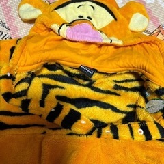 ベビードール　タイガー　フリースロンパース の画像