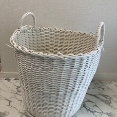 【決まりました】フランフラン　洗濯カゴ