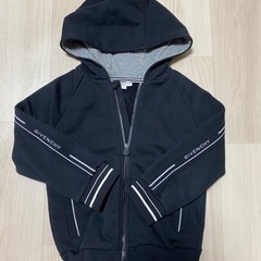 GIVENCHY キッズパーカー　95サイドロゴの画像