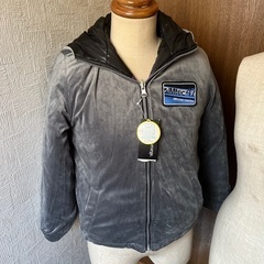 【新品】ジャケット　サイズ150の画像