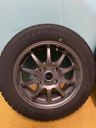 中古ホイール付タイヤ Toyoタイヤ製 OBSERVE GARIT GIZ スタッドレスタイヤ 14インチ