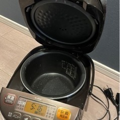 象印　炊飯器【3合】の画像