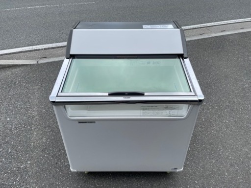 ■中古品 パナソニック冷凍ショーケース SCR-075DC 2023年製 アイスクリーム 幅754ｘ奥714ｘ高920ｍｍ ガラストップ式 動作問題なし 厨房■