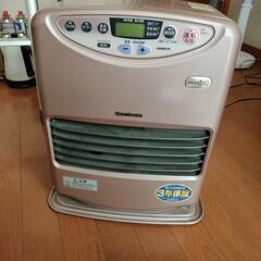 灯油ファンヒーター(60cm✕30cm✕25cm）