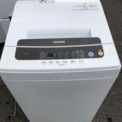 福岡市内配送設置無料　アイリスオーヤマ 洗濯機 5kg 全自動 襟袖ボード搭載 部屋干し お急ぎコース ステンレス槽 ホワイト IAW-T501