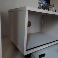 ニトリ テレビ台 キャスター付 リビング棚の画像