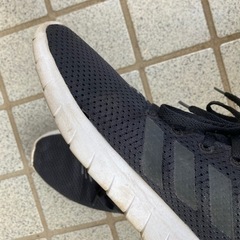 adidas ★ スニーカー 24cm 人気の画像