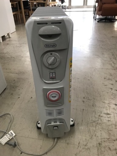 O2312-019 デロンギ オイルヒーター H051115EC カバー付き 動作確認済み キズ汚れ有り