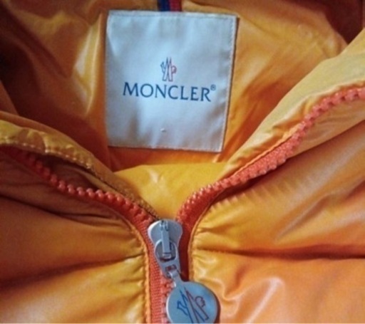 モンクレール　ダウンジャケット　MONCLER