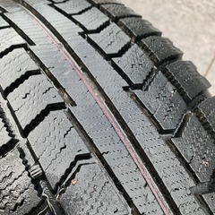 スタッドレスタイヤ　195/65R15【取引中】