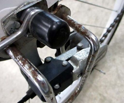 27インチ 自転車 シティサイクル 白色 6段変速 カゴ付き SHIMANO TOWN STREET札幌市北区屯田 