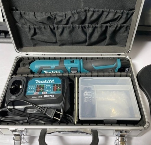 7.2V 充電式ペンインパクトドライバ TD022DSHX