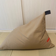 tetra 8号帆布レギュラーサイズ　ビーズクッション三角
