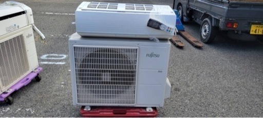 2015年製　富士通エアコン　100V2.8kw