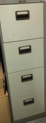 TOYOSTEEL ファイリングキャビネット4段　サイズ約40cm✖️50cm✖️140cm