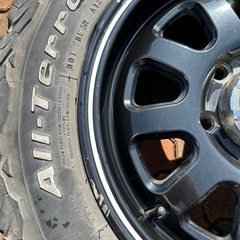 ハイエース　キャラバン　タイヤホイールの画像