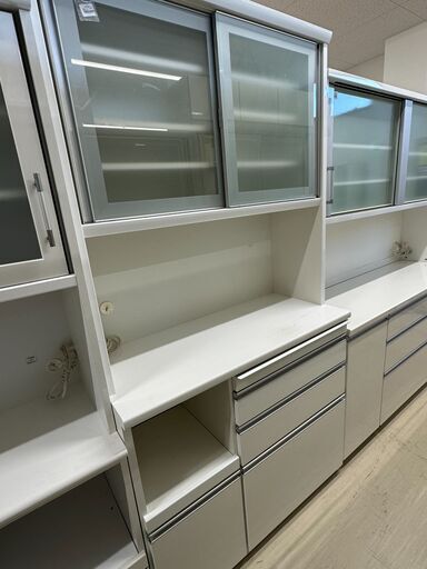 ジモティ来店特価!!!【松田家具】食器棚 ホワイト J-600