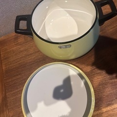 新品未使用⭐️ 琺瑯レトロ鍋　直径23cm の画像
