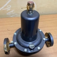 ヤザキ LPガス用　圧力調整器 RCL-70 未使用保管品 箱入　検査成績書付属 H17年 プロパンガス 住宅設備 ④の画像