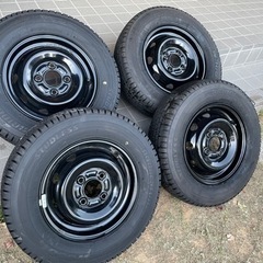 スタッドレス　ブリヂストン　SHONE鉄ホイール