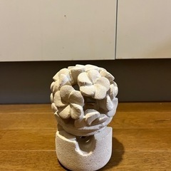 プルメリアの石のライト