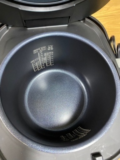 アイリスオーヤマ炊飯ジャー1升炊き