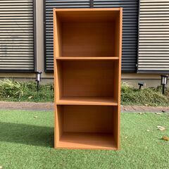 木目のカラーボックス（美品）