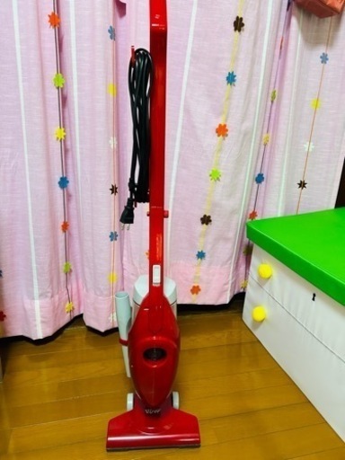 ☆掃除機 ハンディタイプ　コンセント刺すタイプ☆