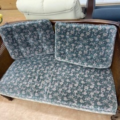 【トレファク摂津店】karimoku 2人掛けソファー入荷しました‼︎