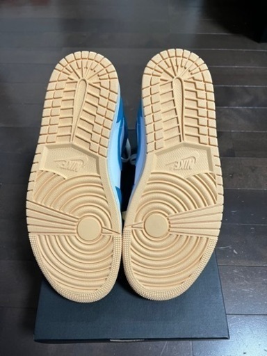 エア ジョーダン 1 MID DQ8426-400