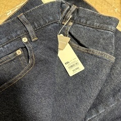 GU×beautifulpeople  ブラッシュドバルーンジーンズ　blueの画像