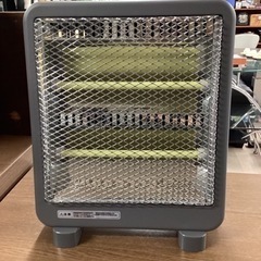 美原店　遠赤外線電気ストーブ　ニトリ　2019年　遠赤外線ヒーター