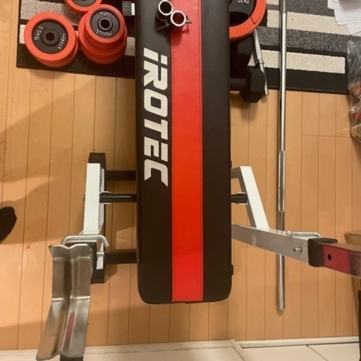 ベンチプレス ダンベル 最大65kg 筋トレ