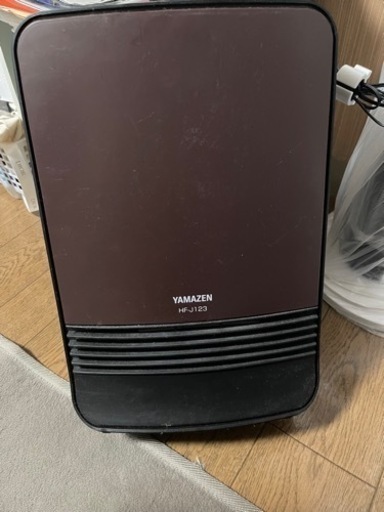 セラミックファンヒーター
