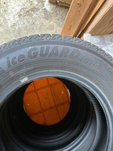 【18日10時まで限定】スタッドレスタイヤ4本145/80R13