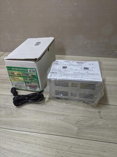 カシムラ 海外国内用 変圧器 AC 220V ~ 240V / 1500W 本体電源プラグ Aプラグ, 出力コンセント A ・ C 兼用タイプ Voltage Transformer NTI-20