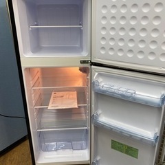 I749 🌈 2020年製の美品♪ アズマ  冷蔵庫 (136L) ⭐ 動作確認済 ⭐ クリーニング済の画像