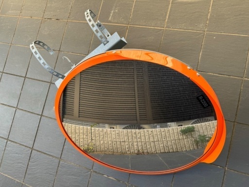 [値下げ]丸形カーブミラー大きい