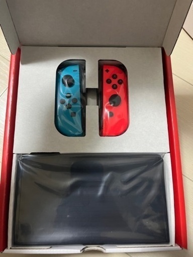 任天堂　Switch 有機EL