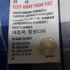 アメリカンイーグル　チェックシャツ　XSスリムフィット　綿100%　カンボジア製の画像