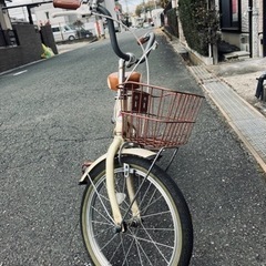 子供自転車16インチの画像