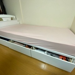 収納ありシングルベッド