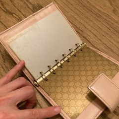 GUCCI 手帳の画像