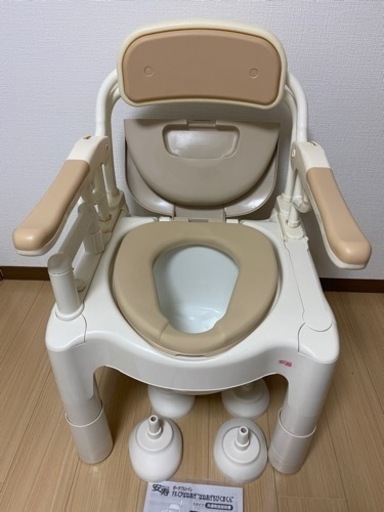ポータブルトイレ