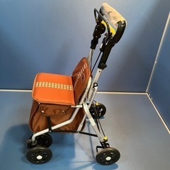 未使用品お買い物をサポートするミドルシルバーカー