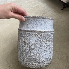 アンティーク調 鉢の画像